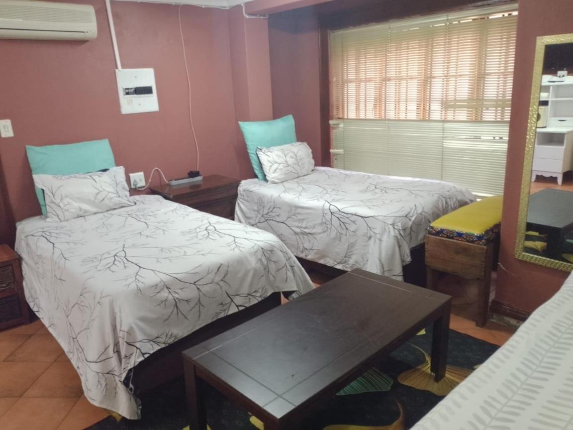 Gspot94-Gardenspot94 Apartment โจฮันเนสเบิร์ก ภายนอก รูปภาพ